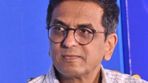 Former CJIs Khehar, Chandrachud appear before parliamentary committee on simultaneous elections
