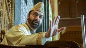 Placed under house arrest, not allowed to offer prayers at Jamia Masjid: Hurriyat Conference chairman Mirwaiz Umar Farooq