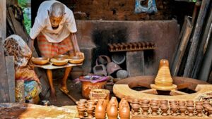 The potters of Visakhapatnam: Deepavali traditions live on in Kummari Veedhi