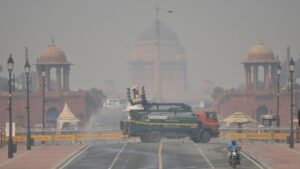 Top news of the day: U.S. immigration agency clarifies on H-1B visa fee hike; ‘very poor’ AQI in several cities post Deepavali and more