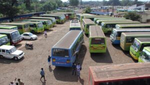 Ten injured after Bengaluru-Athani bus rams into tree in Belagavi district
