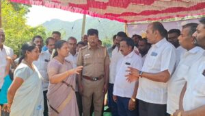 Residents boycott gram sabha meeting in protest against Tasmac outlet