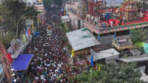 Kumbabhishekam of Raveeswarar Temple held in Vyasarpadi