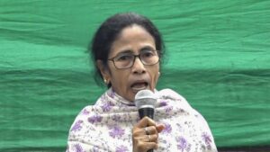 Mamata confronts cops deployed at Delhi’s Banga Bhawan, claims SIR-affected families ‘threatened’