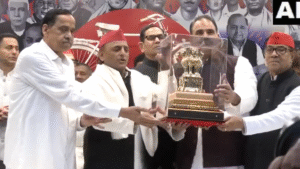 Former Congress leader Nasimuddin Siddiqui joins Samajwadi Party