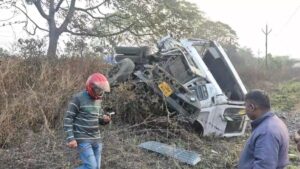 Five police personnel die in head-on collision between their vehicle and truck in Odisha