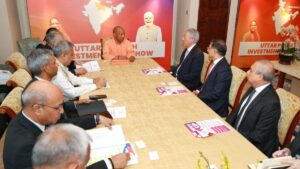 UP CM visits Singapore, holds meetings with investment groups